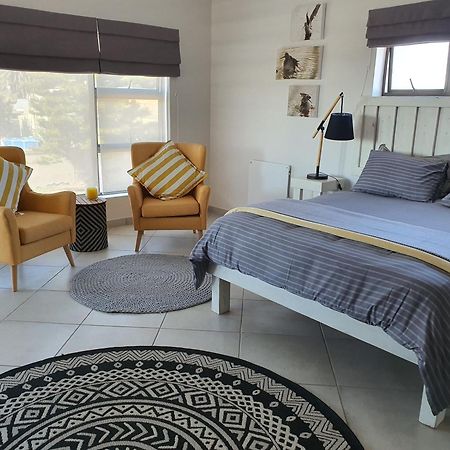 Albatross Guesthouse Лангебан Экстерьер фото