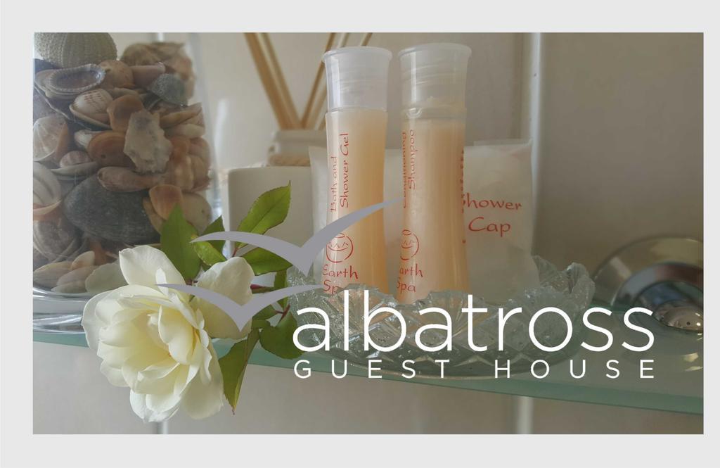Albatross Guesthouse Лангебан Экстерьер фото