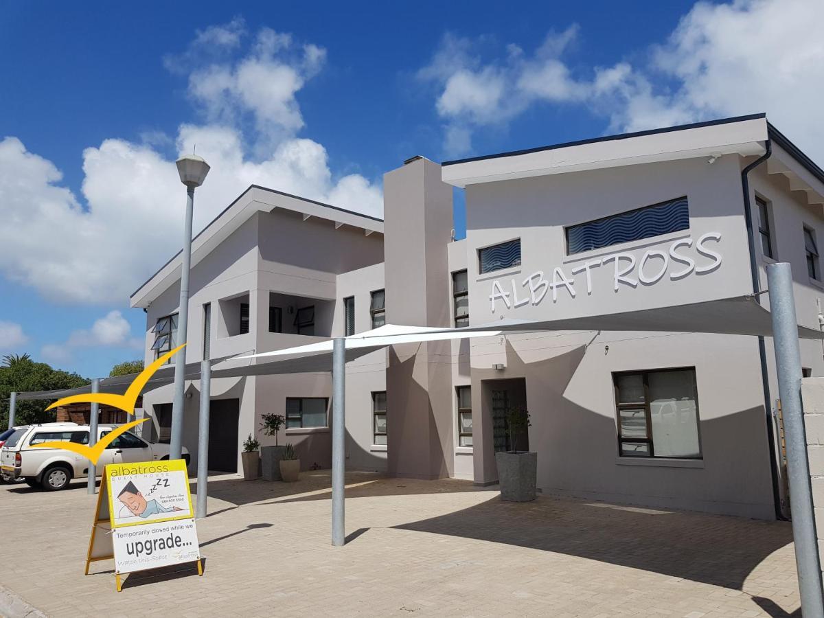 Albatross Guesthouse Лангебан Экстерьер фото
